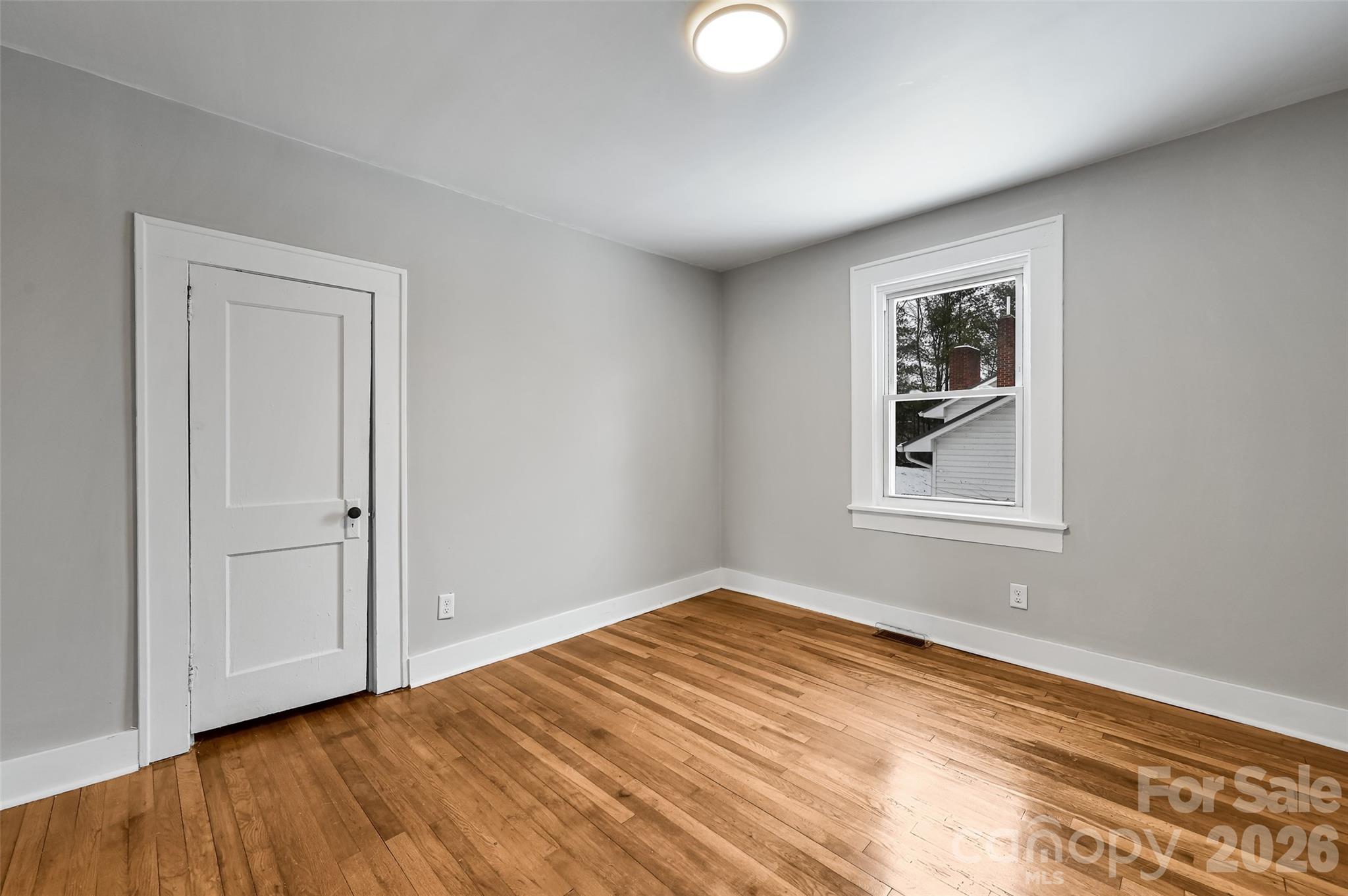 21 Hilldale Road Asheville NC 28803