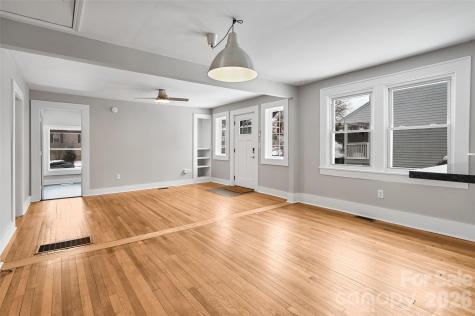 21 Hilldale Road Asheville NC 28803