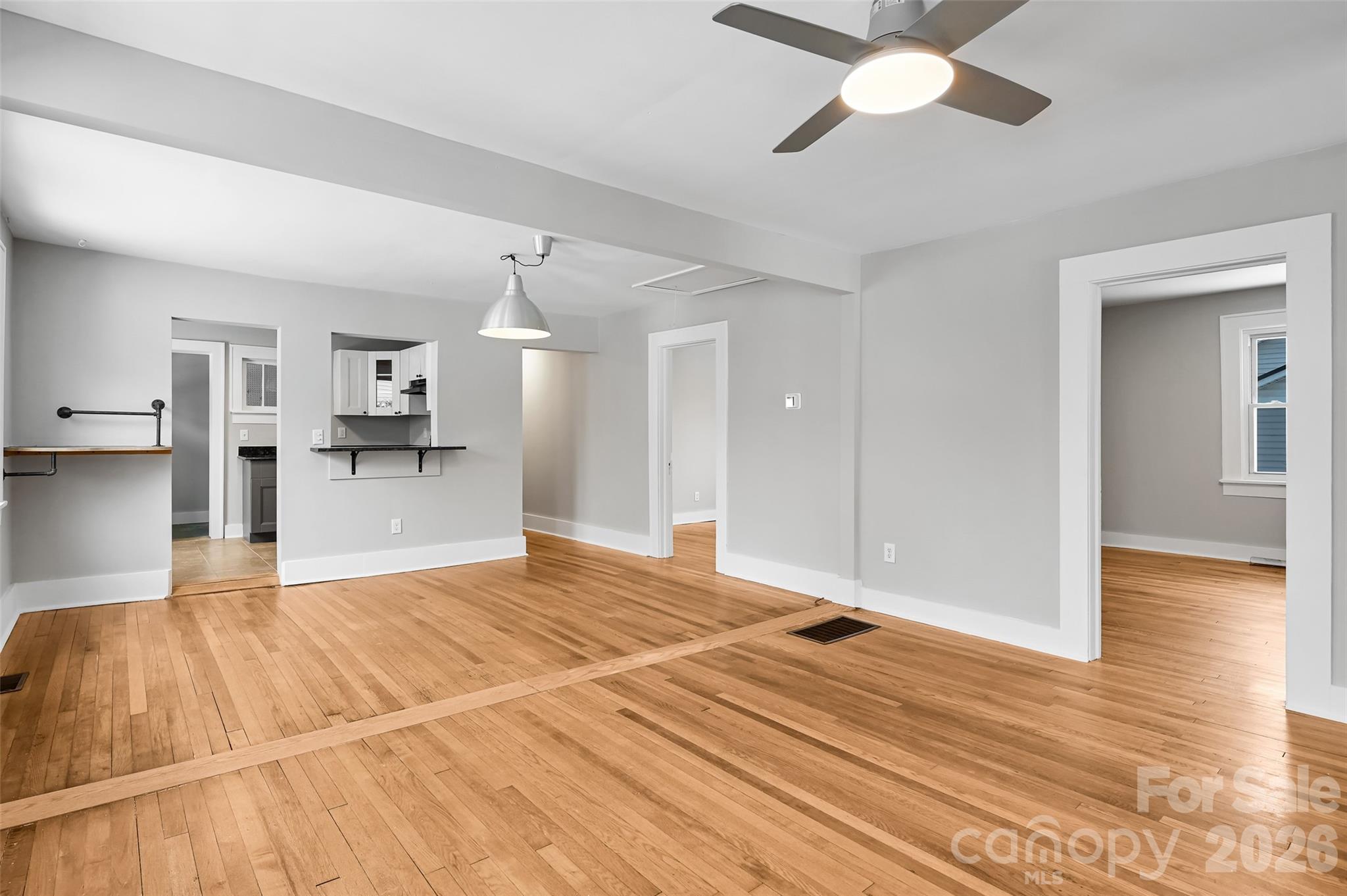 21 Hilldale Road Asheville NC 28803