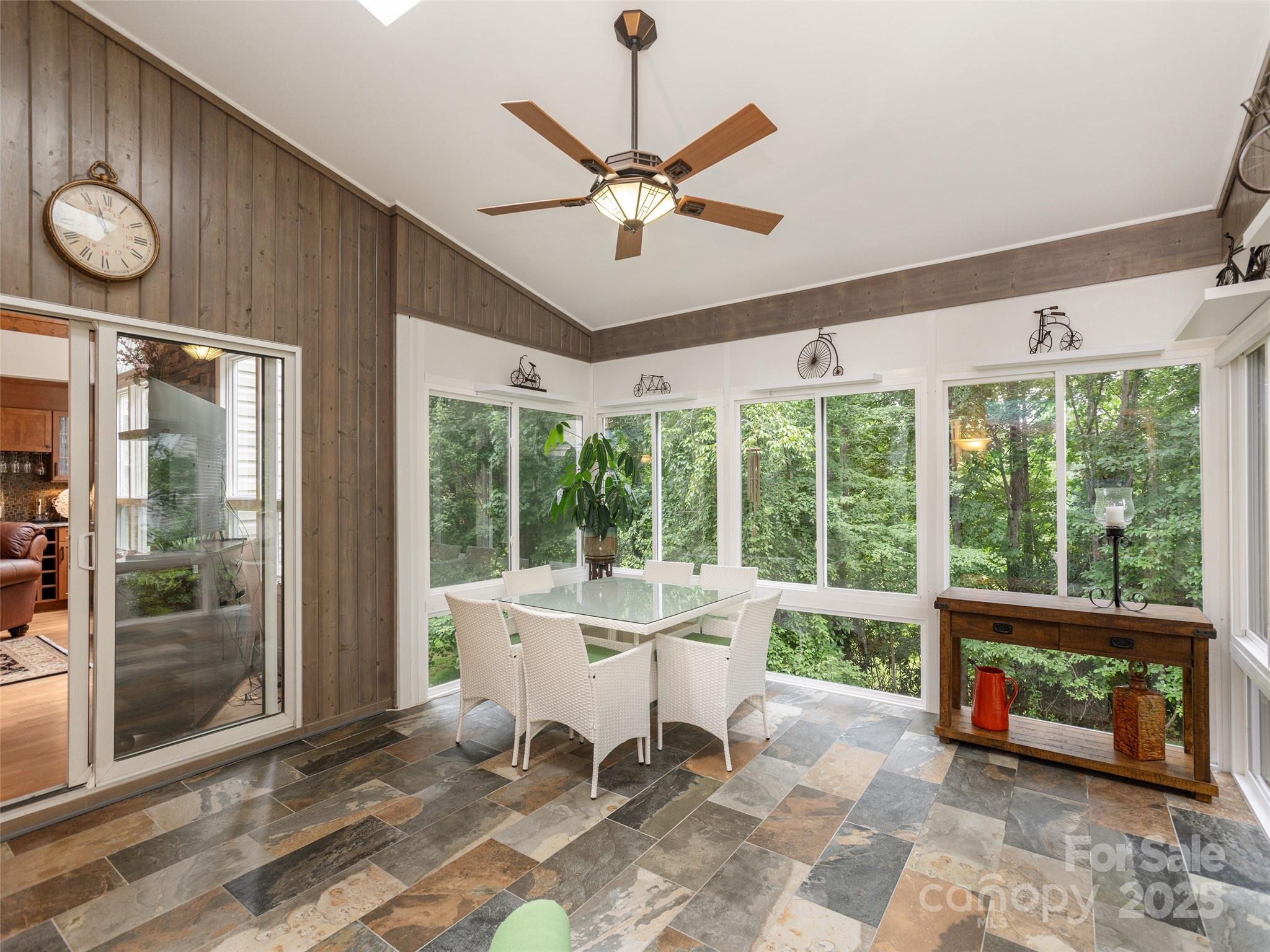 210 Black Oak Lane Hendersonville NC 28791