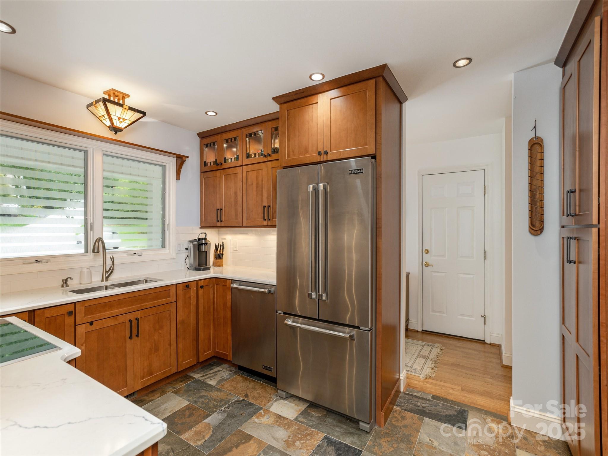 210 Black Oak Lane Hendersonville NC 28791