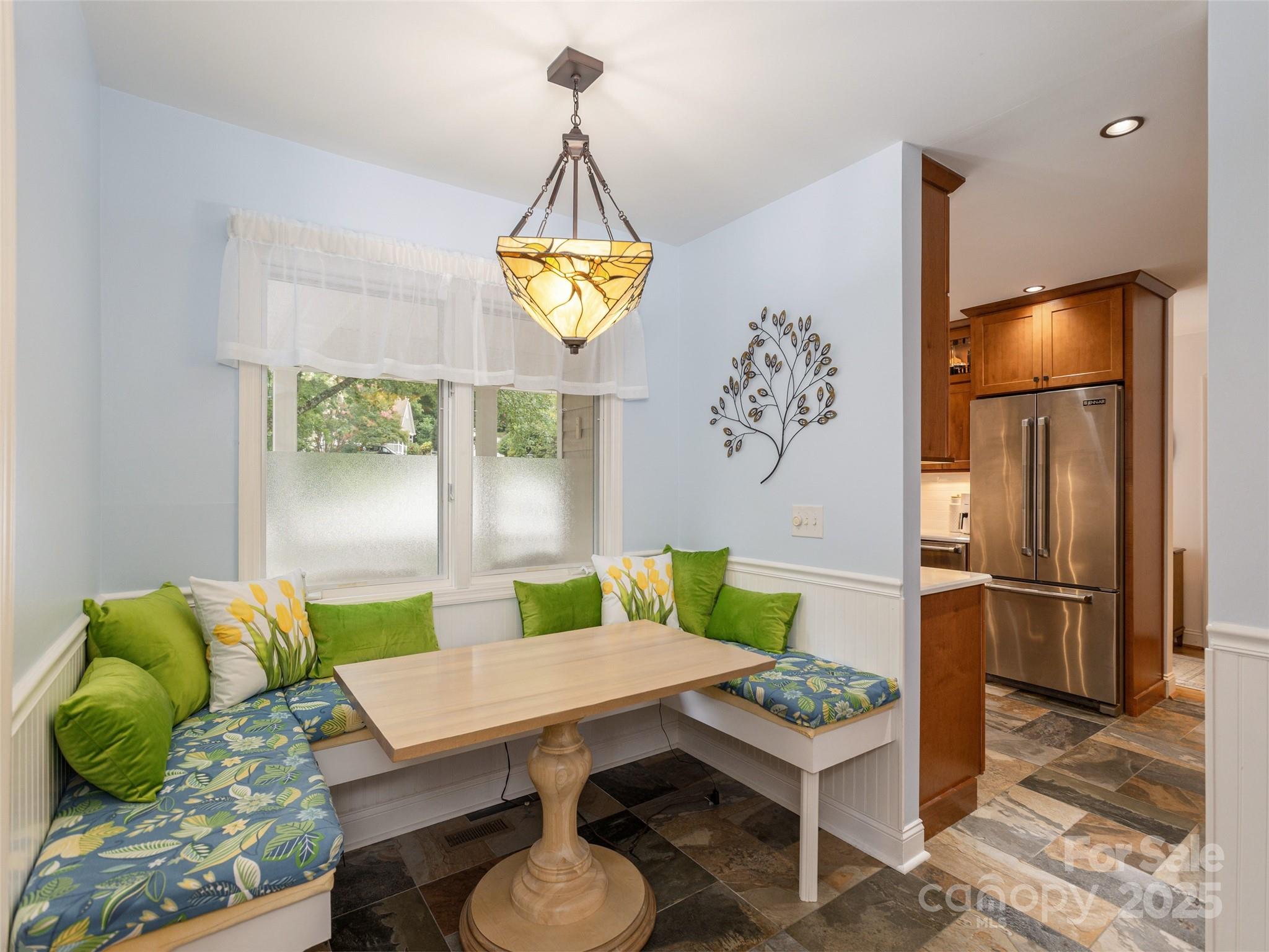210 Black Oak Lane Hendersonville NC 28791