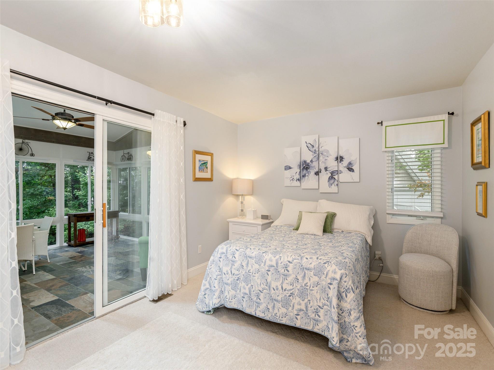 210 Black Oak Lane Hendersonville NC 28791