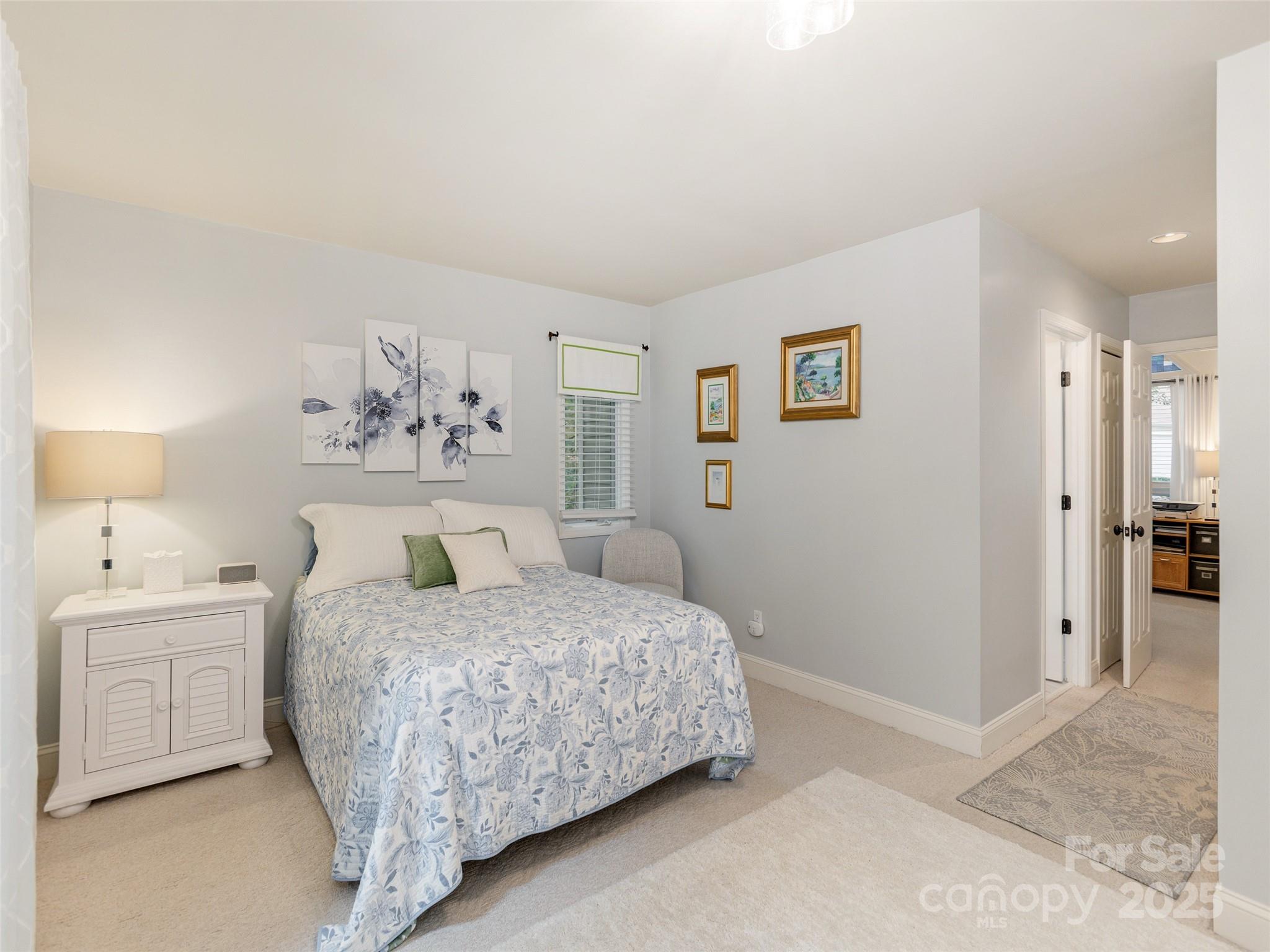 210 Black Oak Lane Hendersonville NC 28791