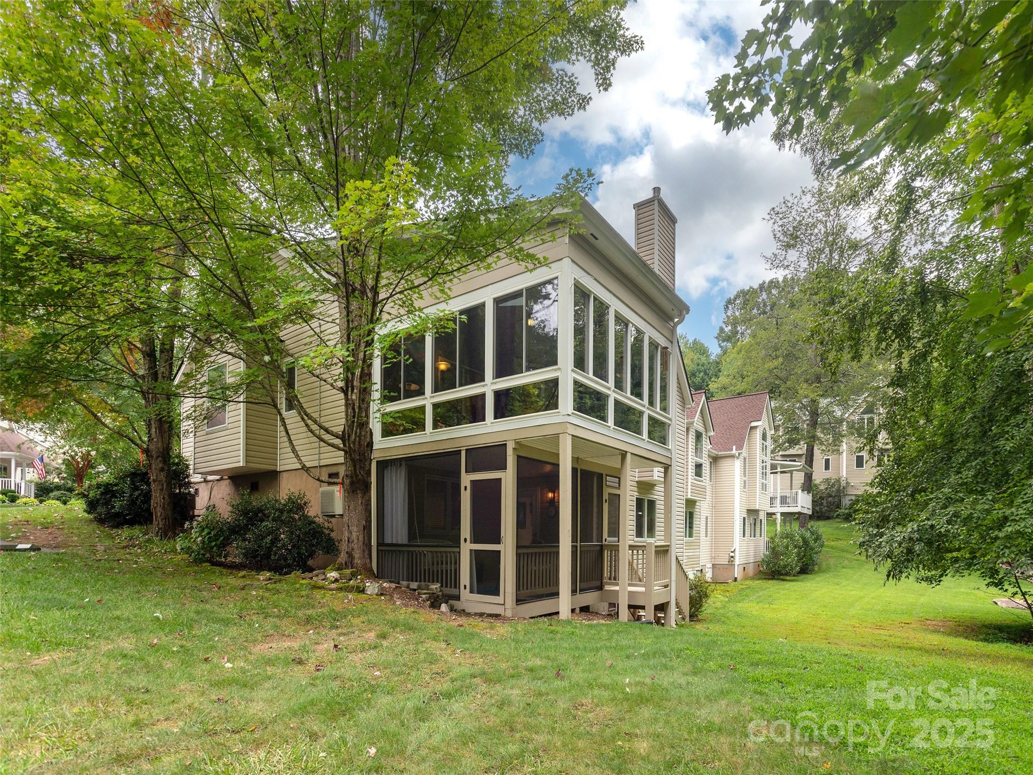 210 Black Oak Lane Hendersonville NC 28791