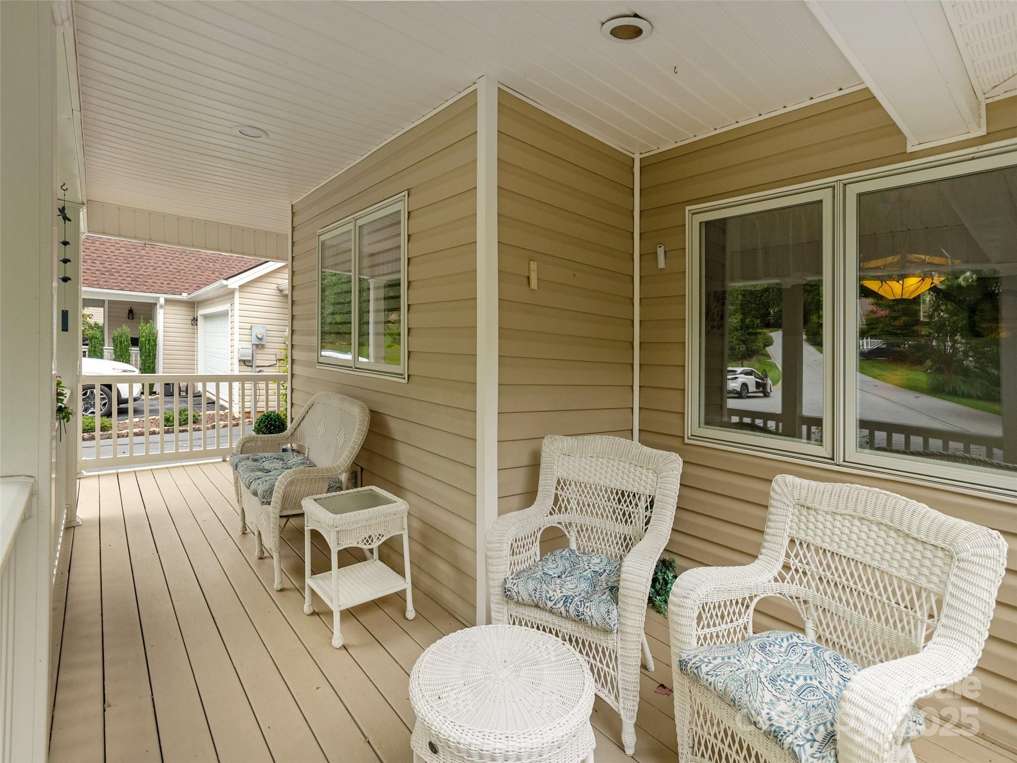210 Black Oak Lane Hendersonville NC 28791