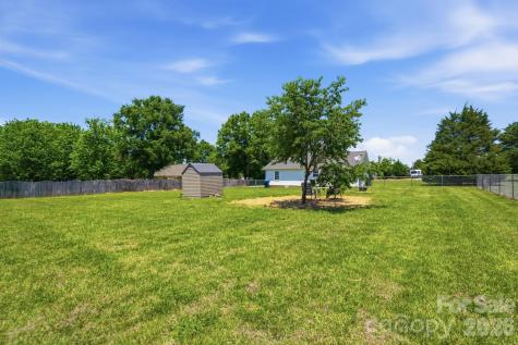 5011 Willow Run Drive Monroe NC 28110
