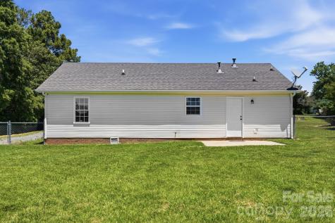 5011 Willow Run Drive Monroe NC 28110