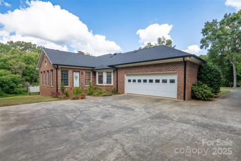 124 Windsor Greene Drive Monroe NC 28110