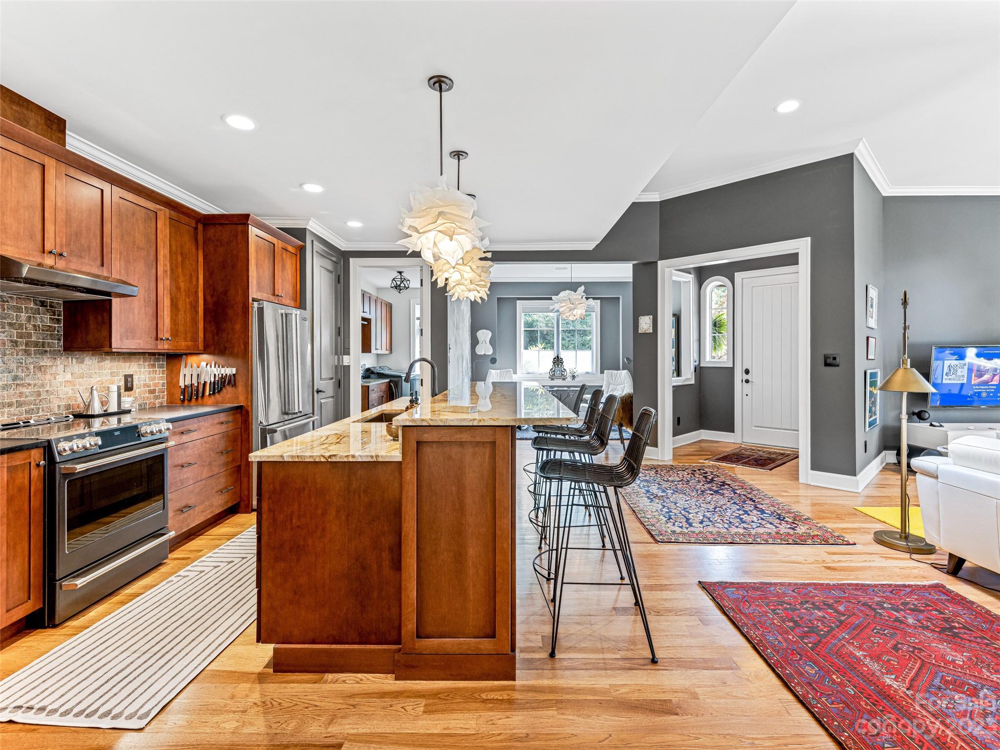 88 Chantilly Drive Asheville NC 28804
