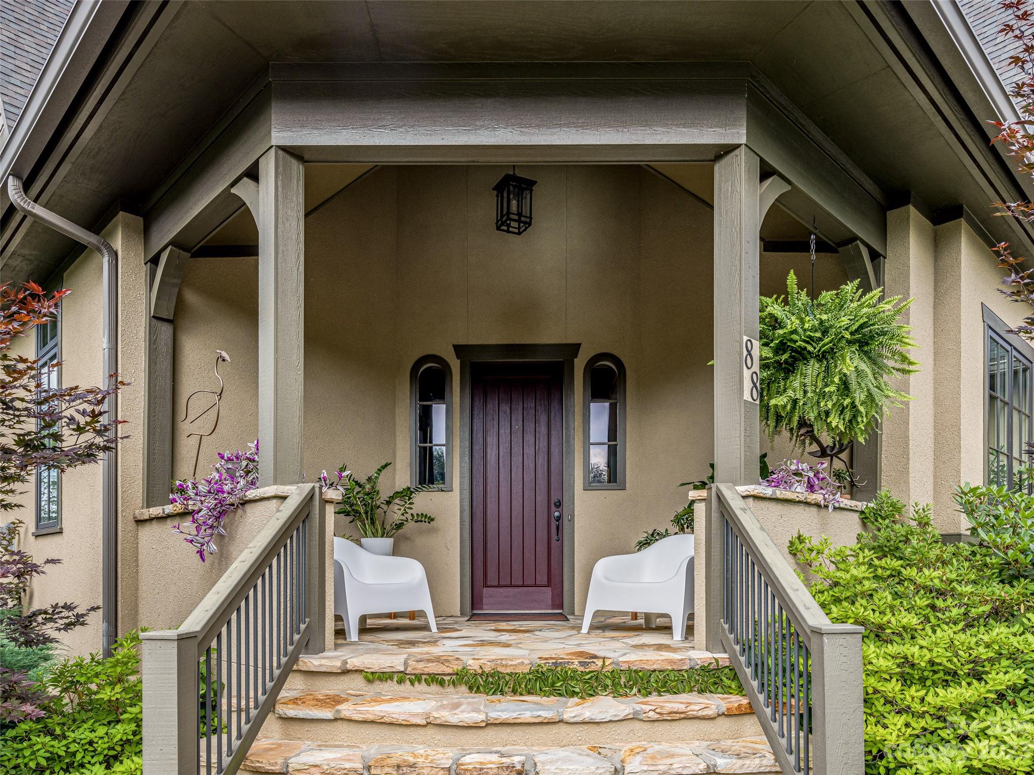 88 Chantilly Drive Asheville NC 28804