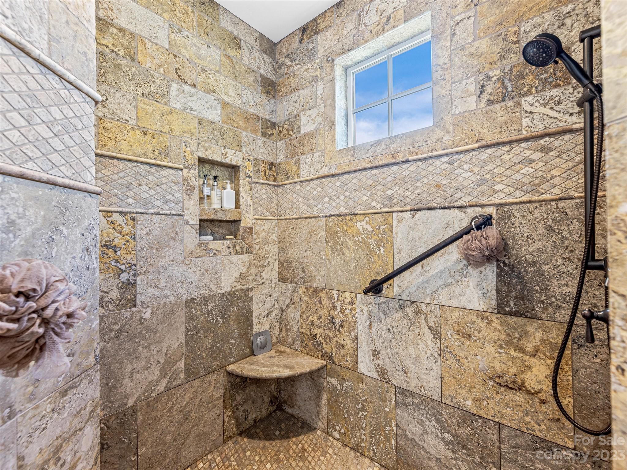 88 Chantilly Drive Asheville NC 28804