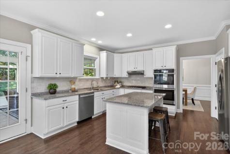 607 Birchwood Drive Waxhaw NC 28173