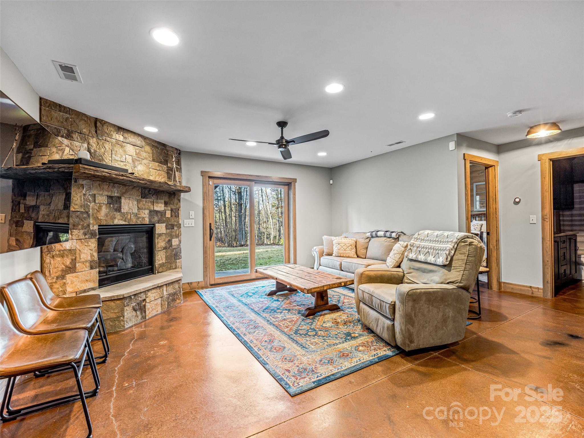 103 Duck Hope Drive Hendersonville NC 28739