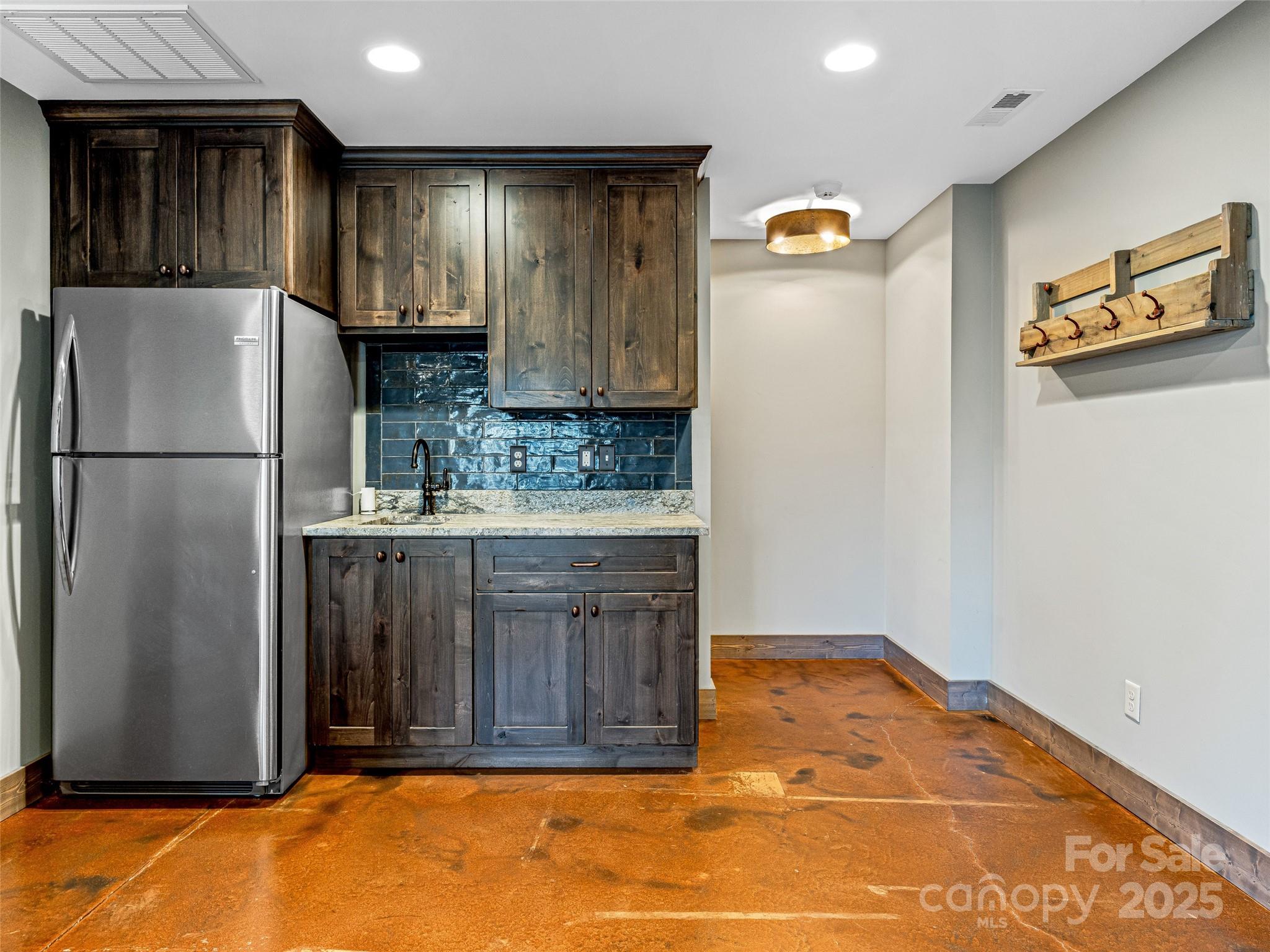 103 Duck Hope Drive Hendersonville NC 28739