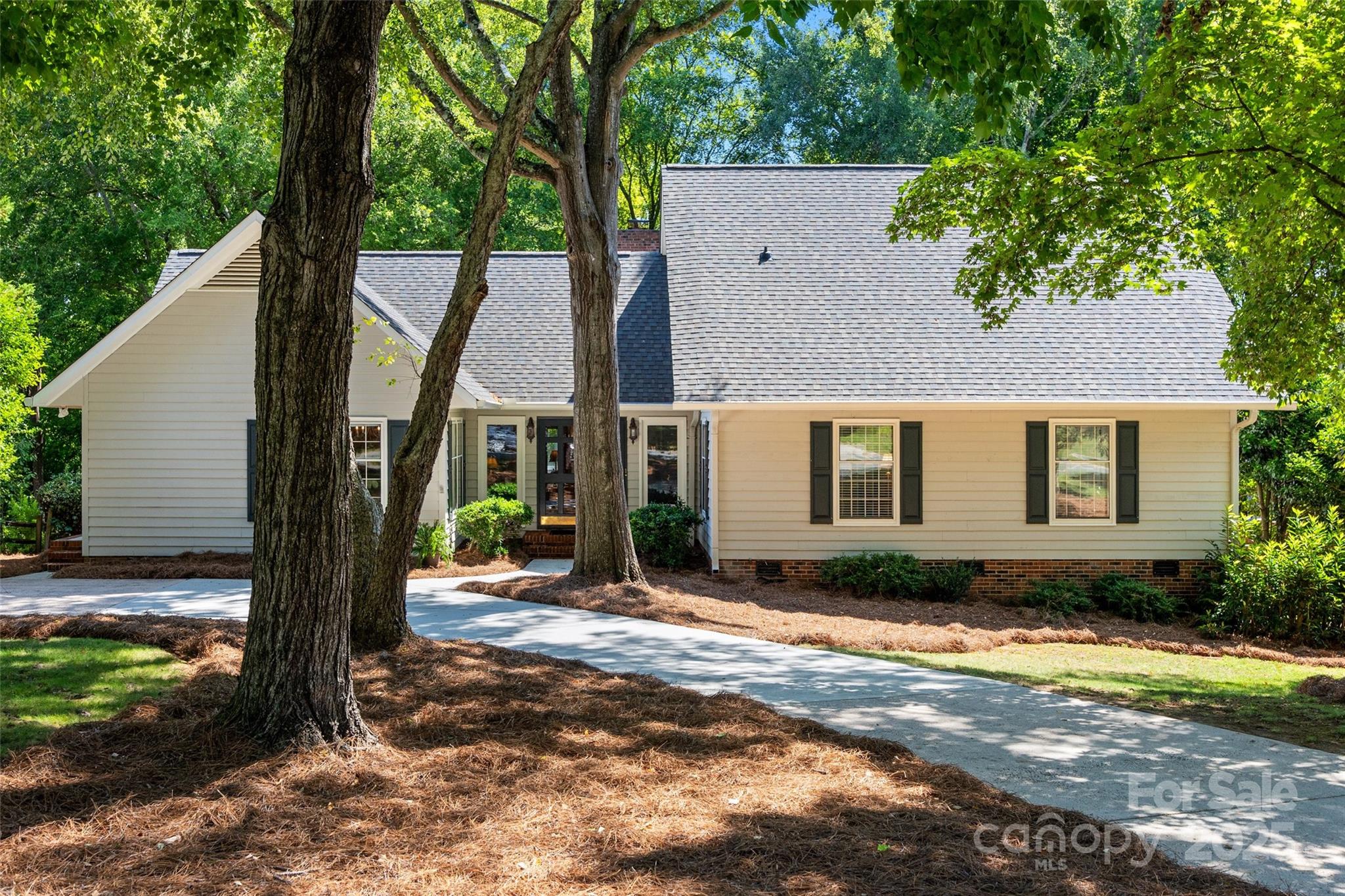 5225 Camilla Drive Charlotte NC 28226