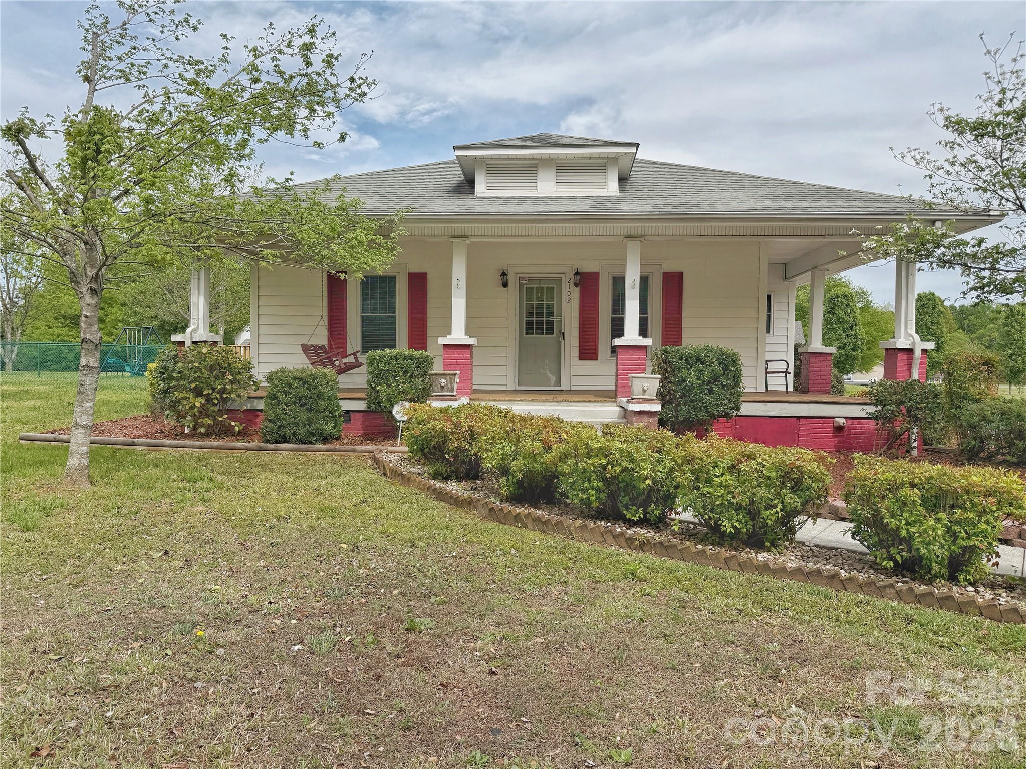 2102 Hickory Grove Road Gastonia NC 28056