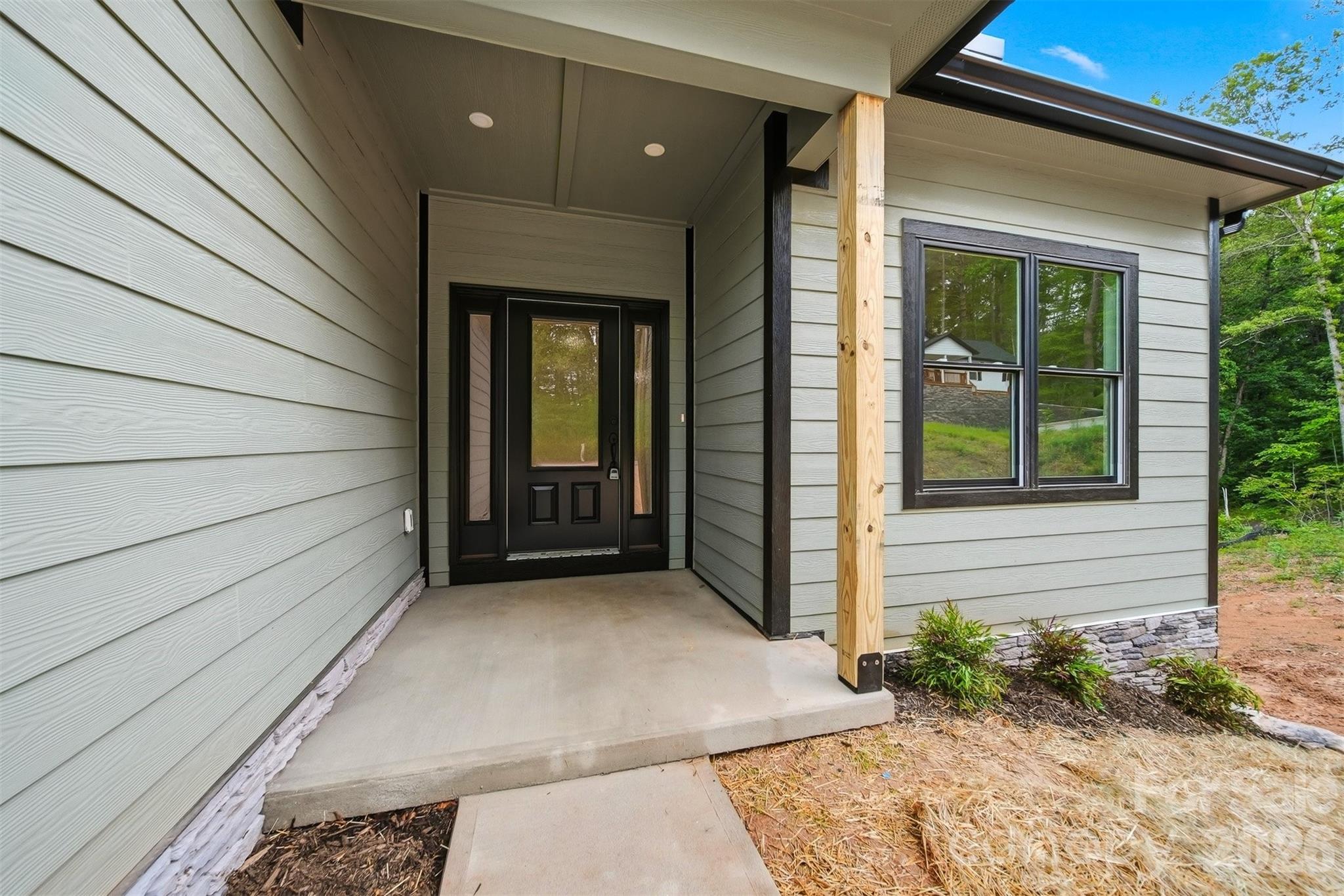 414 Scarlett Oak Court NE Lenoir NC 28645