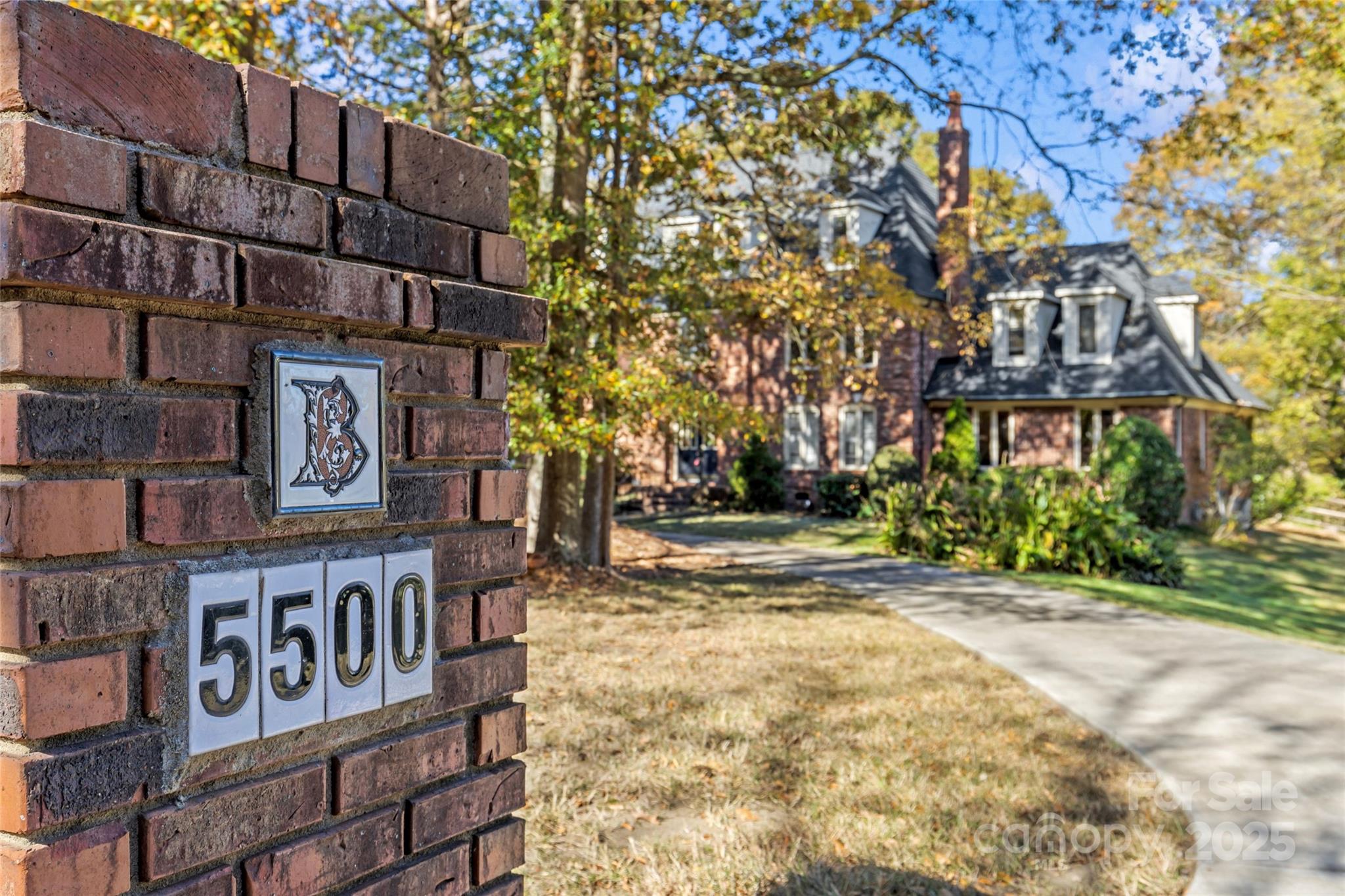 5500 Five Knolls Drive Charlotte NC 28226