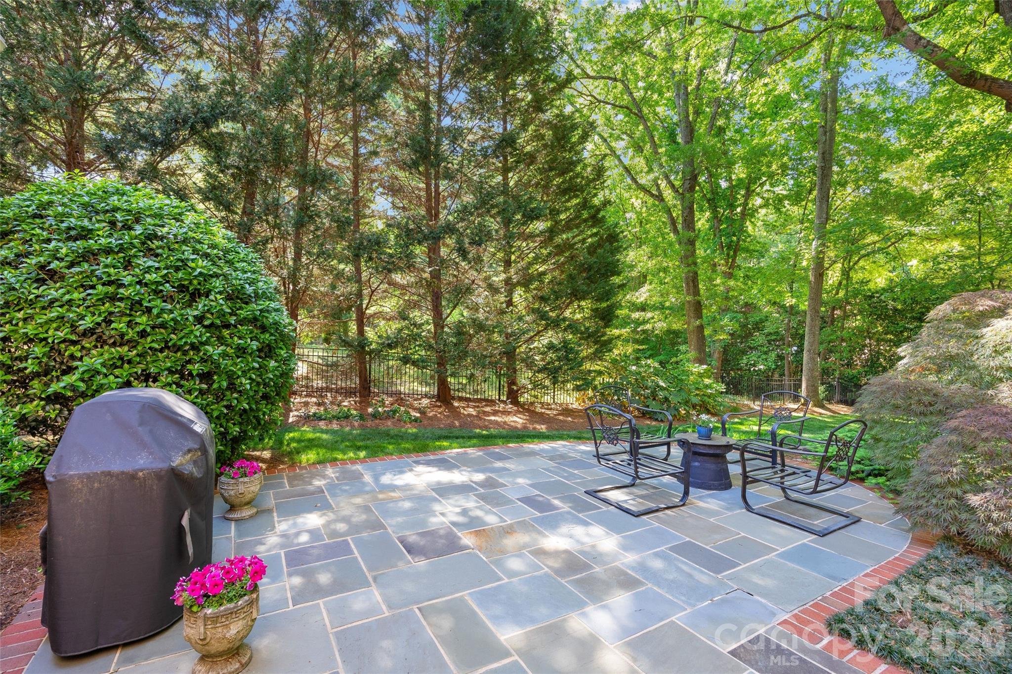 4026 Sharon View Road Charlotte NC 28226
