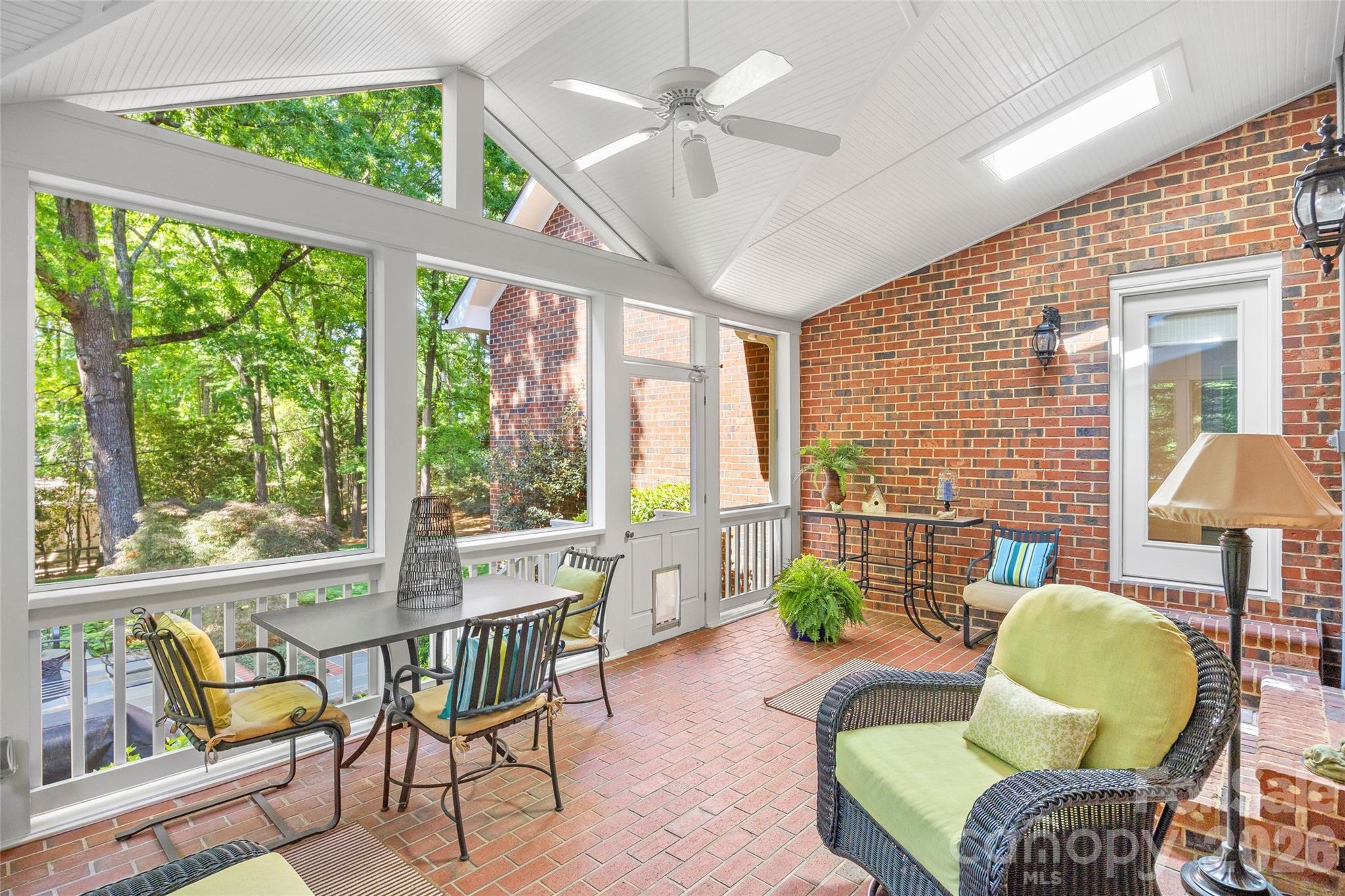 4026 Sharon View Road Charlotte NC 28226
