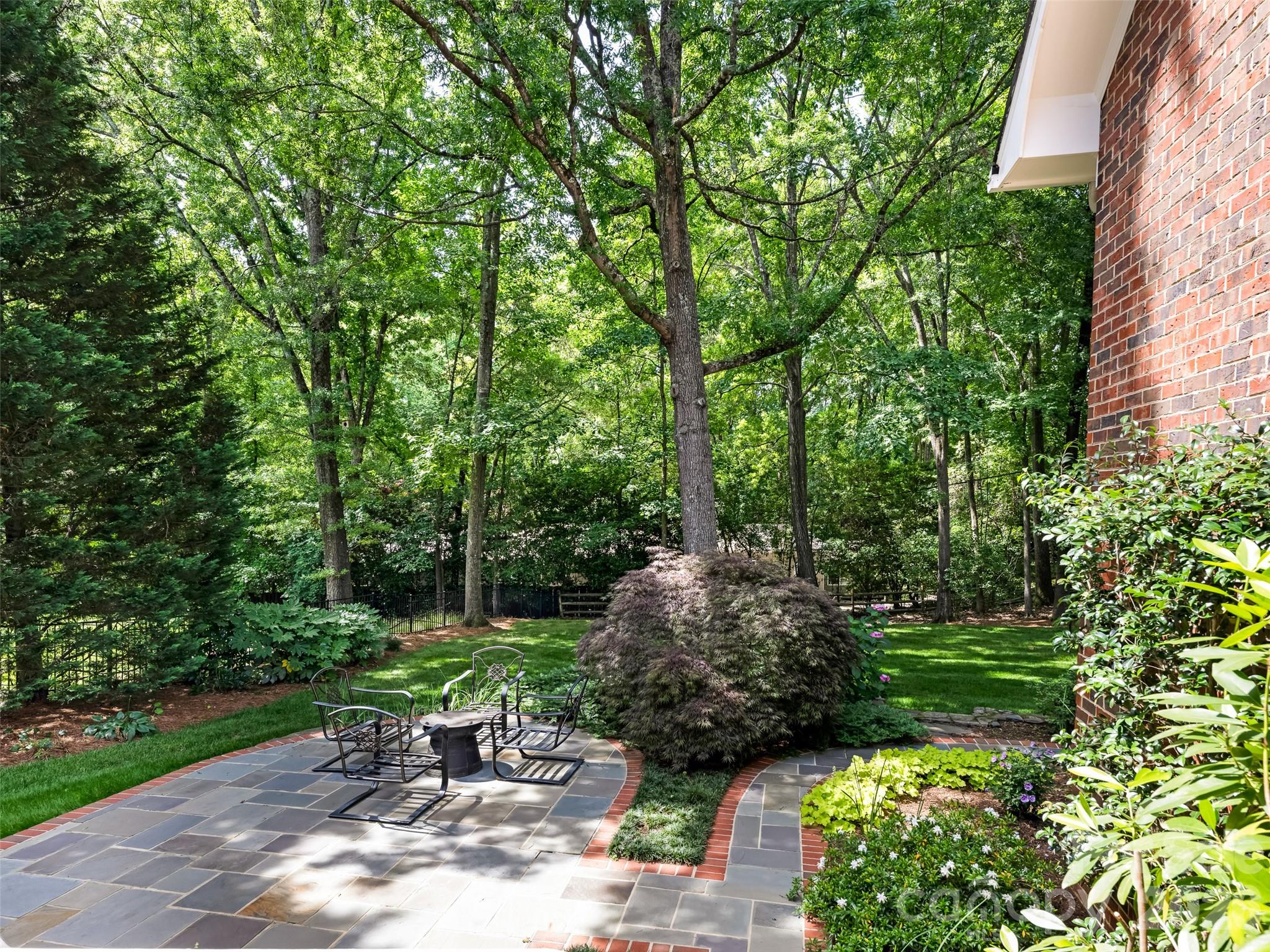 4026 Sharon View Road Charlotte NC 28226