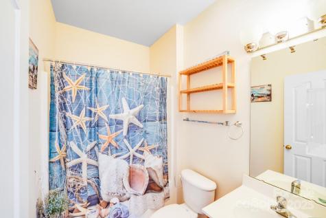 6227 Castlecove Road Charlotte NC 28278