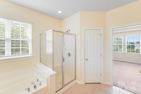 6227 Castlecove Road Charlotte NC 28278