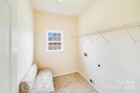 6227 Castlecove Road Charlotte NC 28278