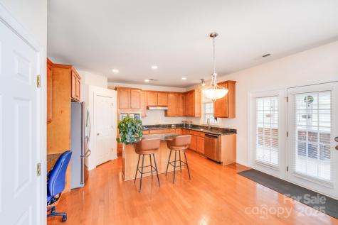 6227 Castlecove Road Charlotte NC 28278