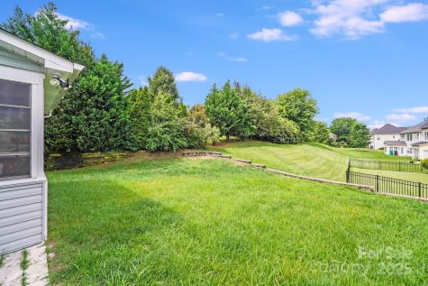 6227 Castlecove Road Charlotte NC 28278