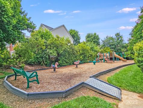 6227 Castlecove Road Charlotte NC 28278