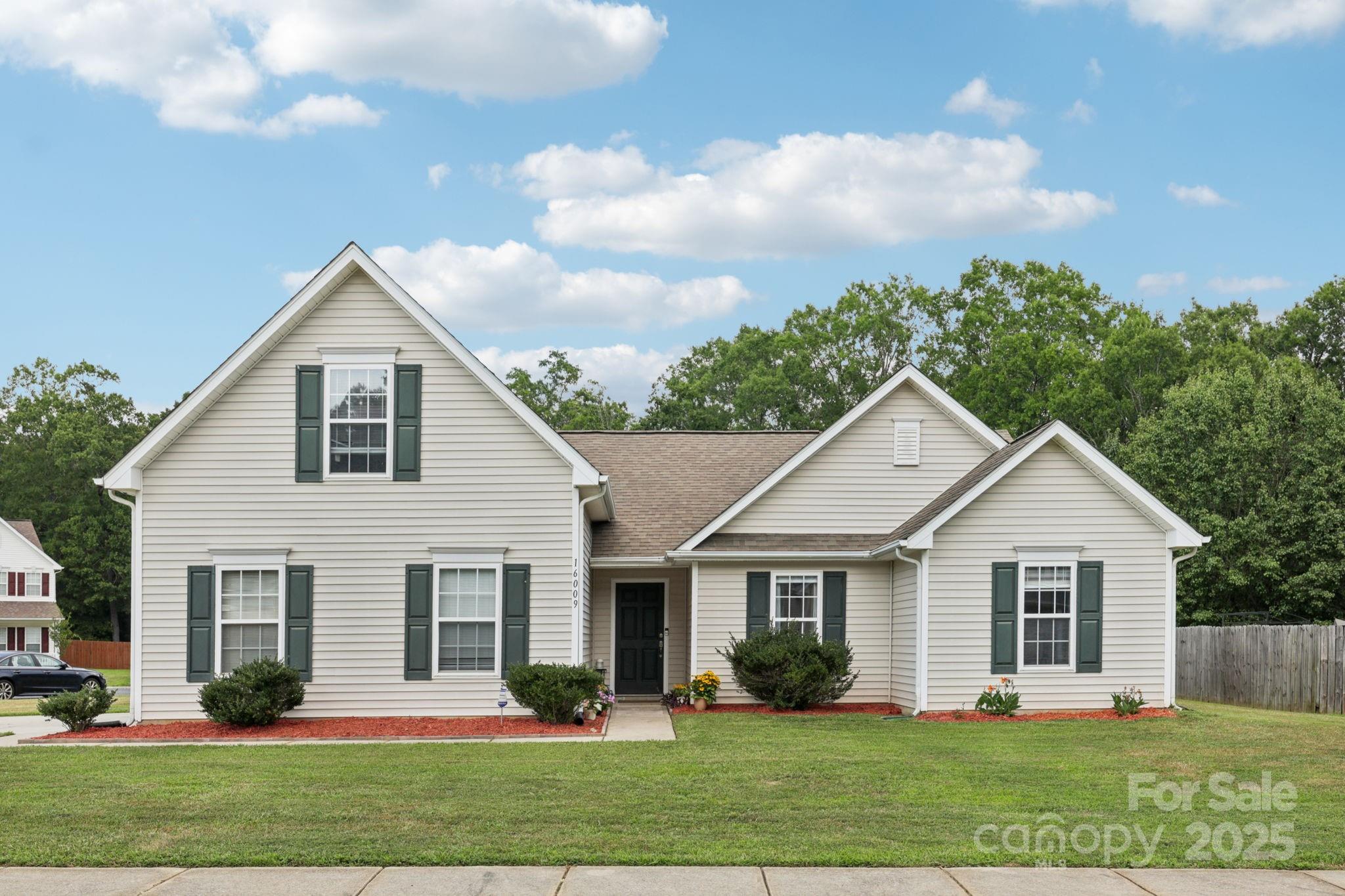 16009 Stuarts Draft Court Charlotte NC 28278