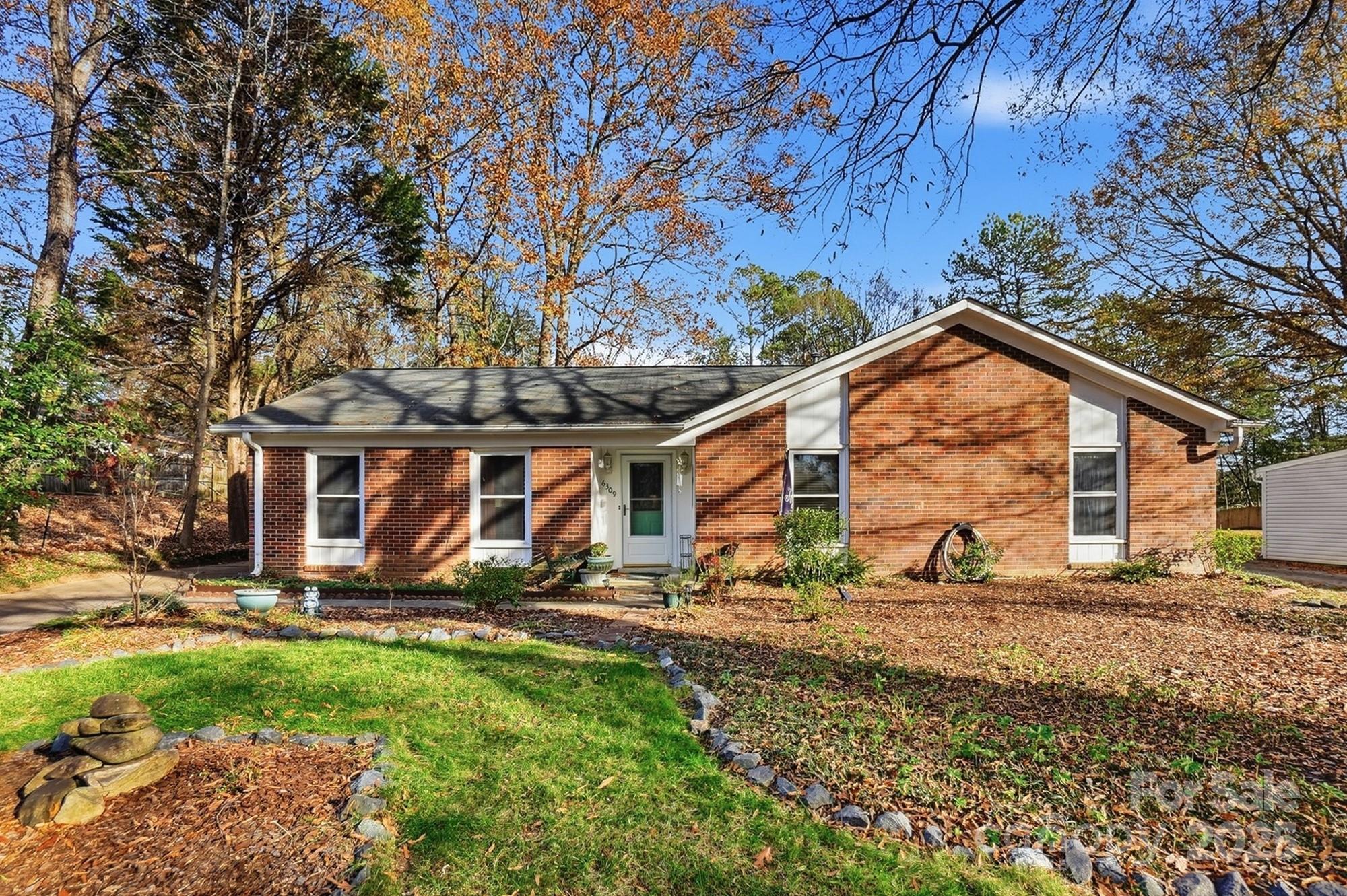 6309 Pineburr Road Charlotte NC 28211