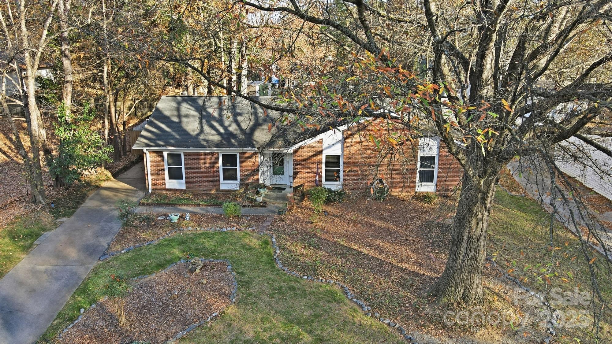 6309 Pineburr Road Charlotte NC 28211