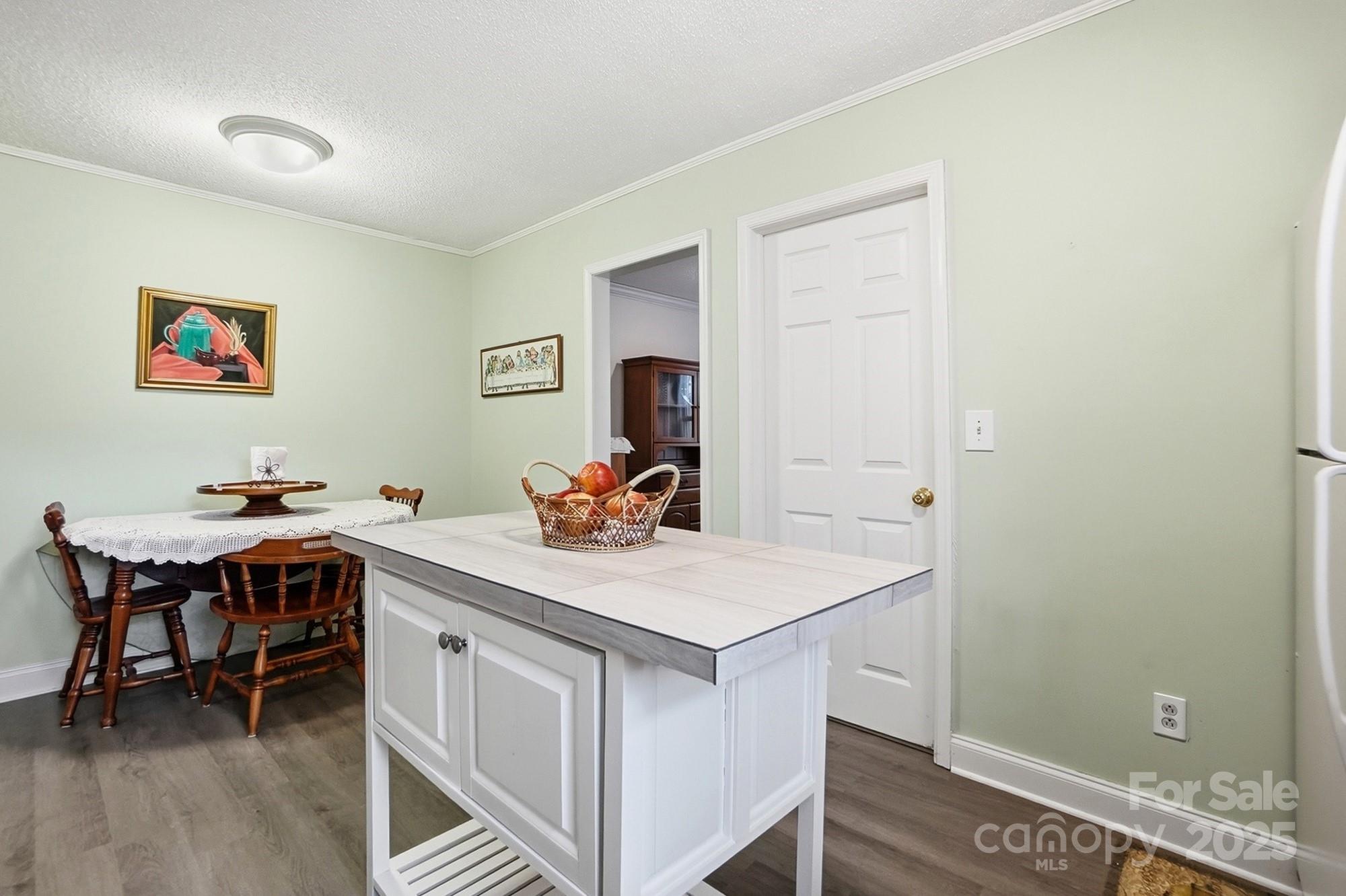 6309 Pineburr Road Charlotte NC 28211