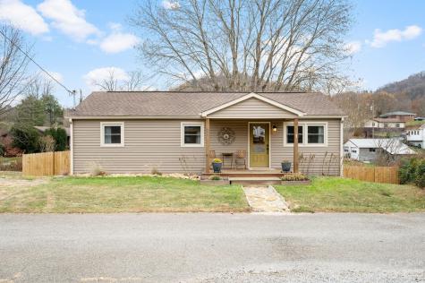 27 Stuart Street Canton NC 28716