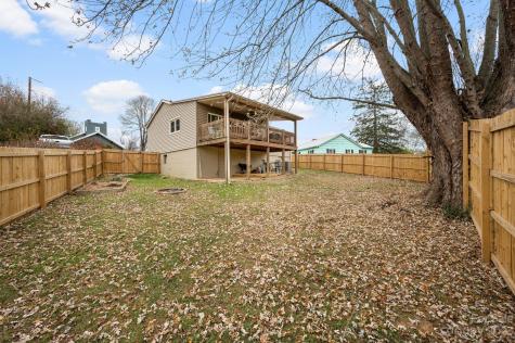27 Stuart Street Canton NC 28716