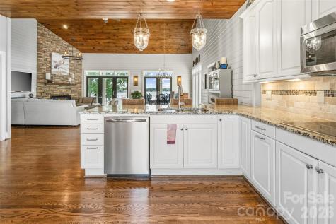 7110 Anchorage Lane Fort Mill SC 29708