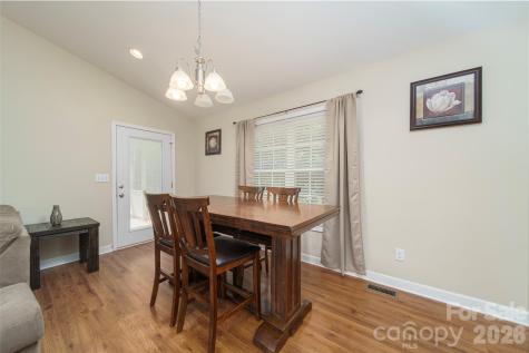 119 Bluff Court Statesville NC 28625