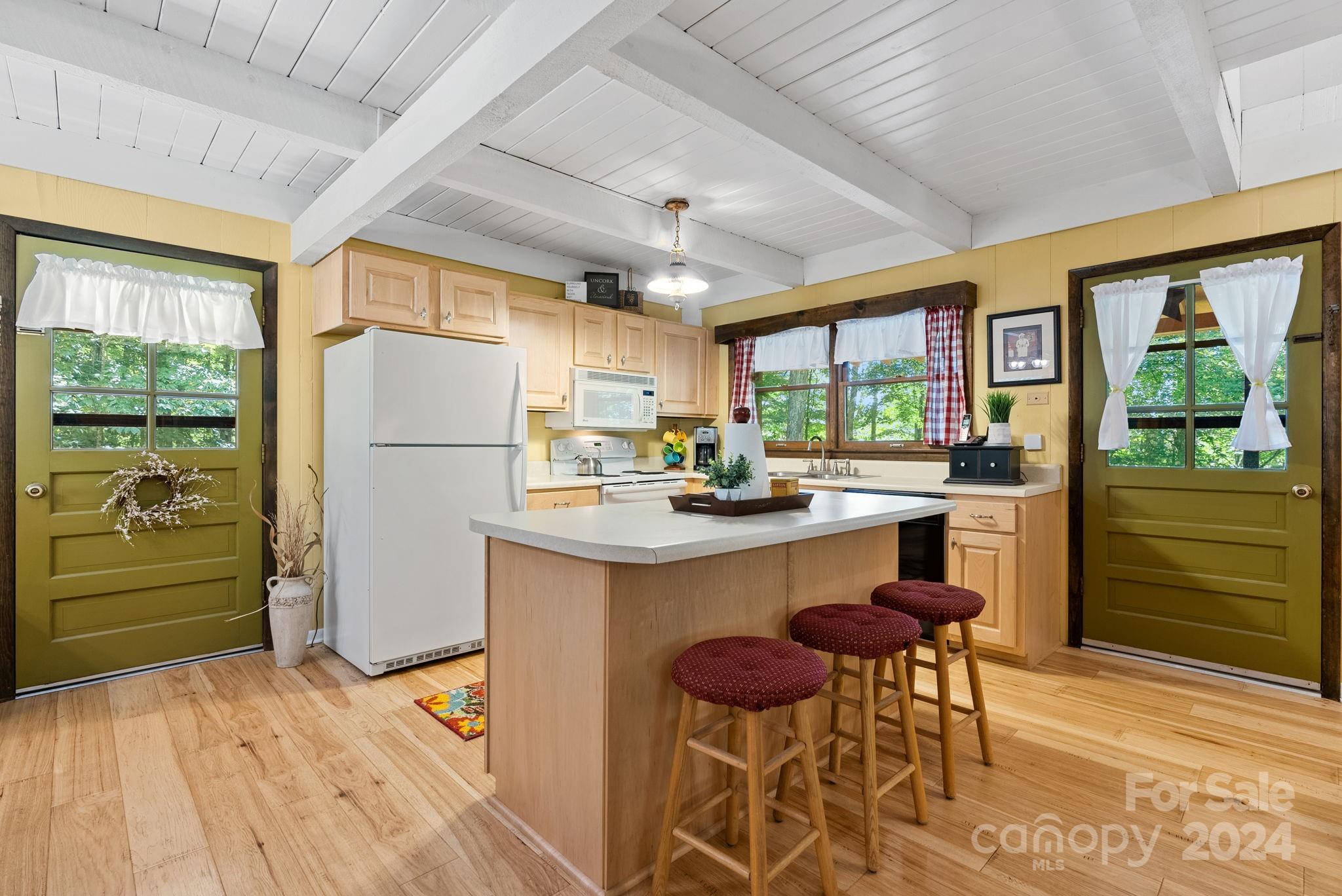 810 English Ridge Drive Mars Hill NC 28754