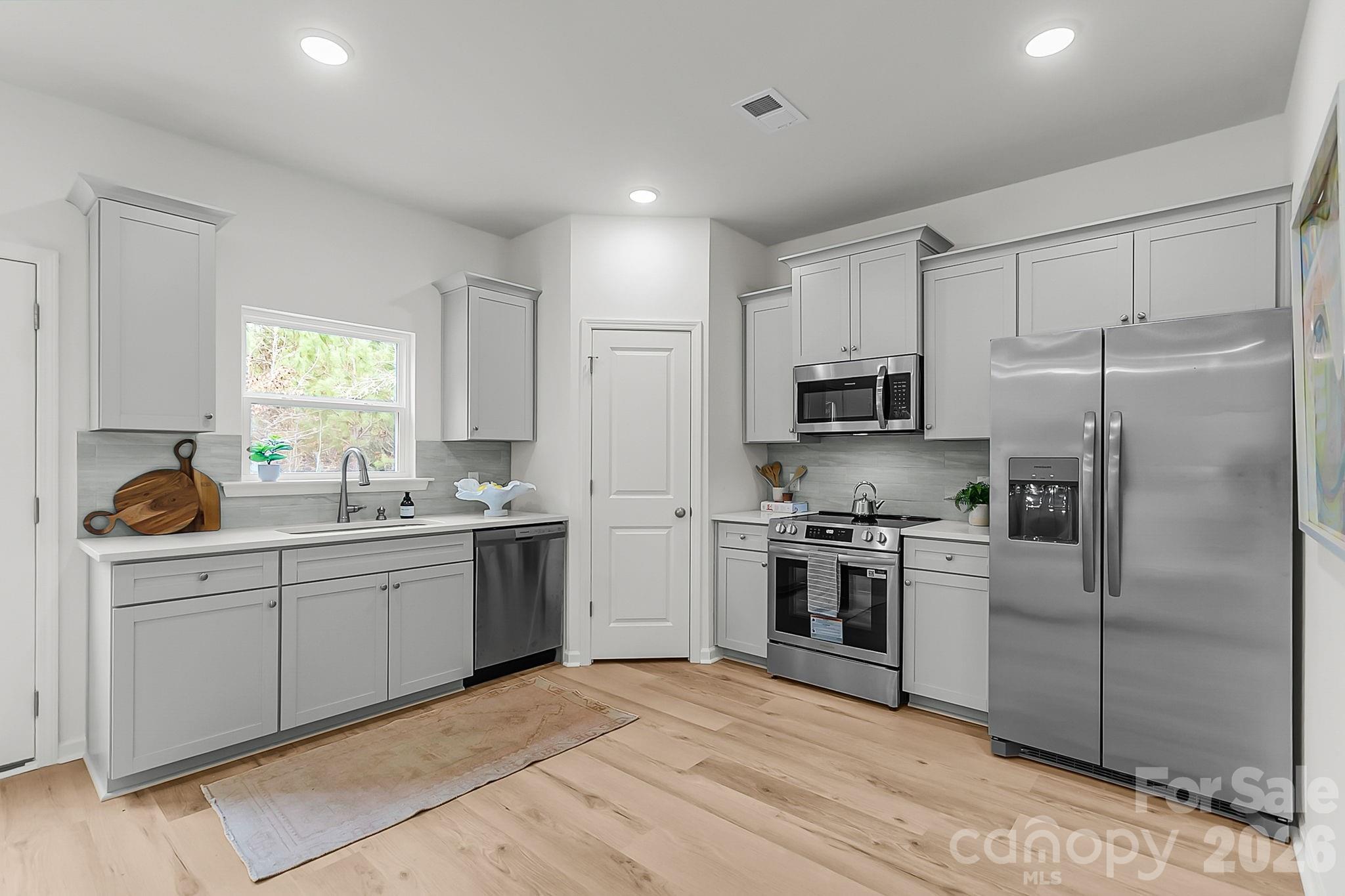 13917 Stillwood Place Matthews NC 28105