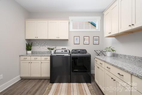 76 Creekside View Drive Asheville NC 28804