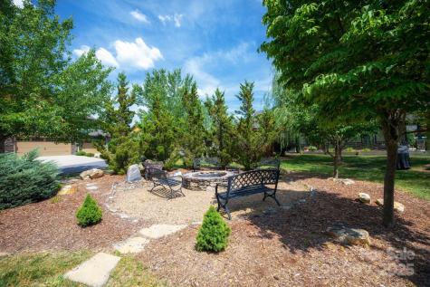 76 Creekside View Drive Asheville NC 28804