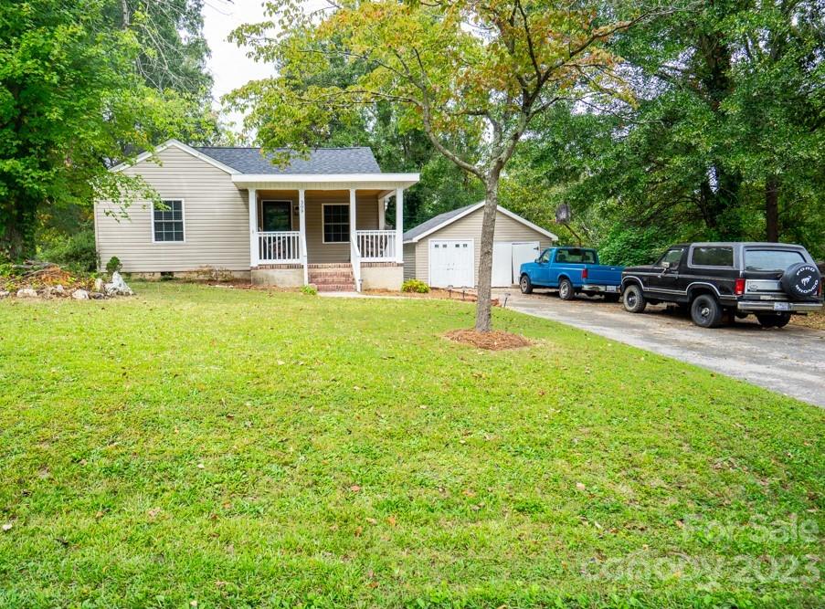 309 Belton Avenue Mount Holly NC 28120