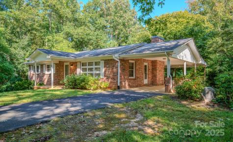 31 Jupiter Road Weaverville NC 28787