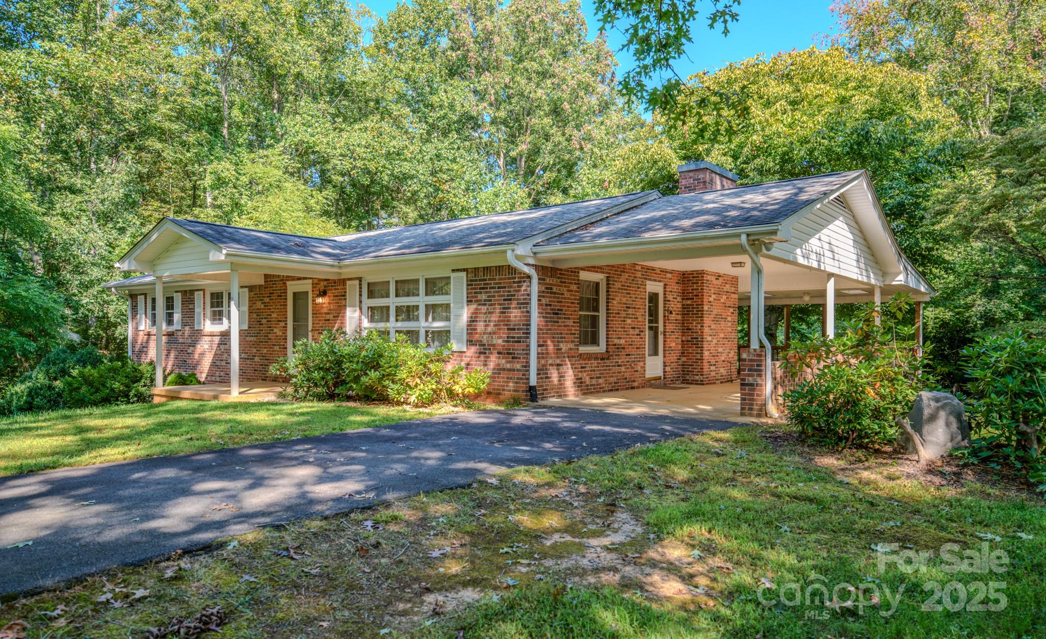 31 Jupiter Road Weaverville NC 28787