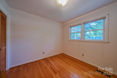 31 Jupiter Road Weaverville NC 28787