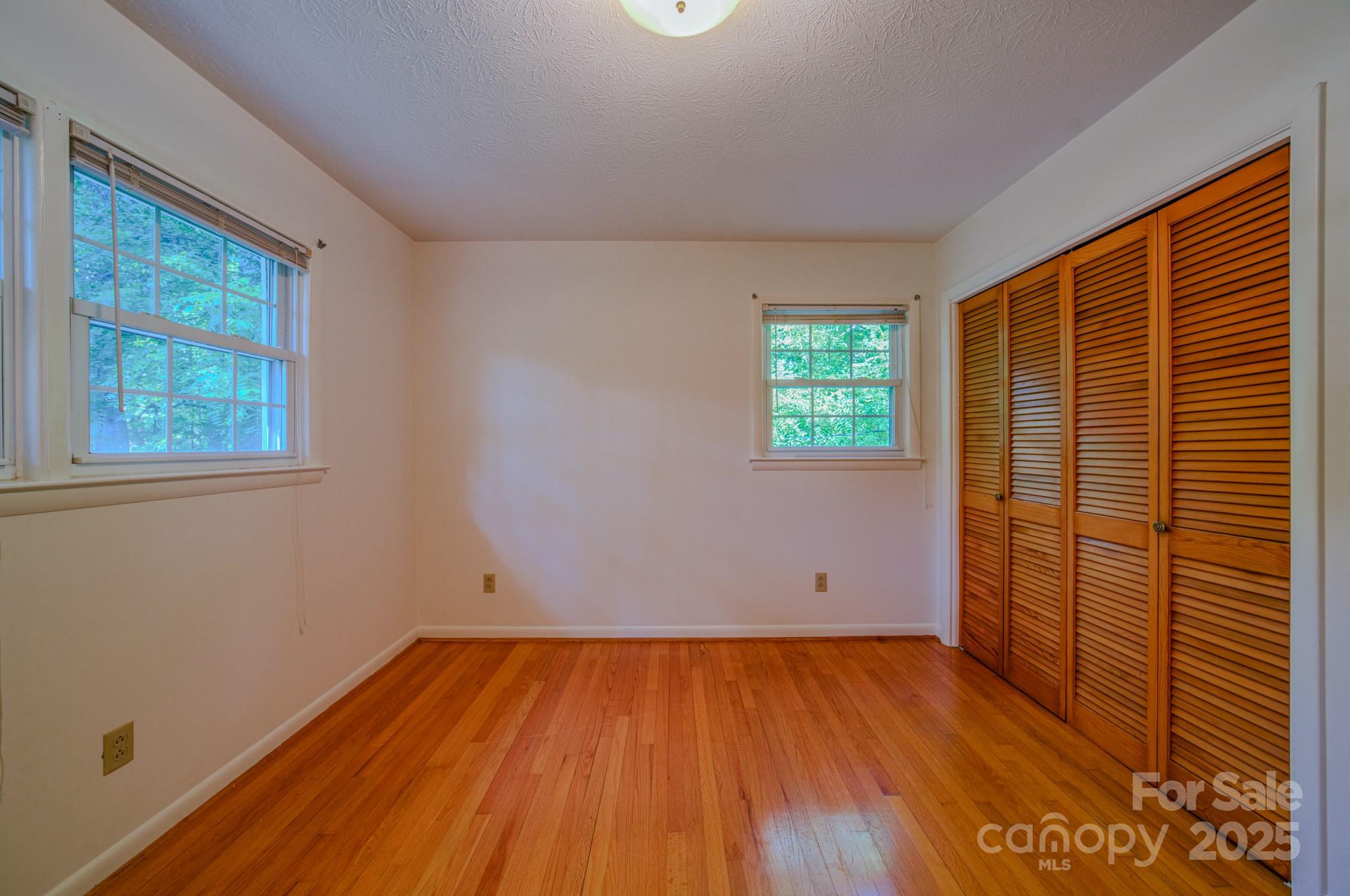 31 Jupiter Road Weaverville NC 28787