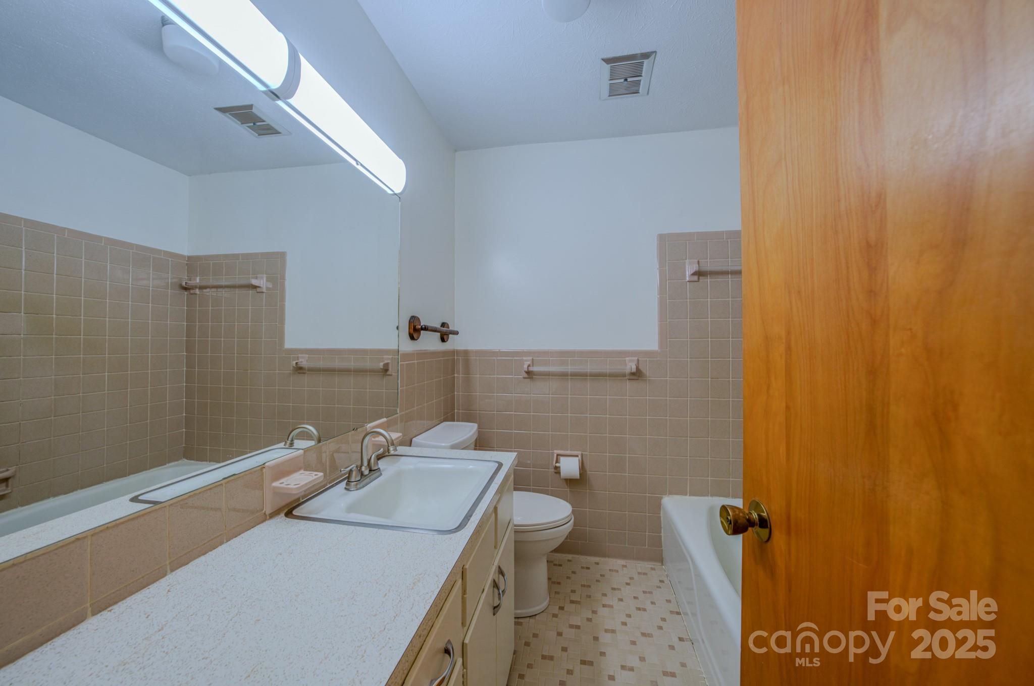 31 Jupiter Road Weaverville NC 28787
